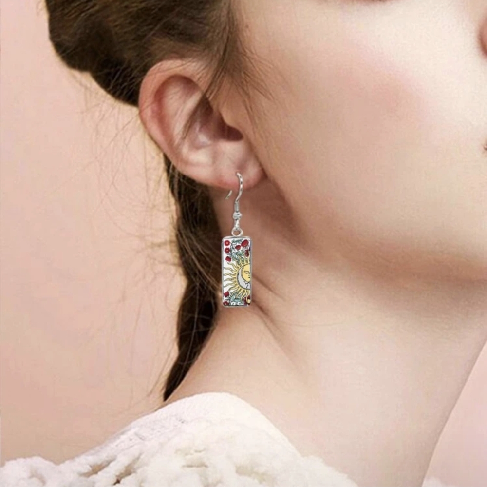 Sun Print Geometric Drop Earrings - Picture 2 of 4